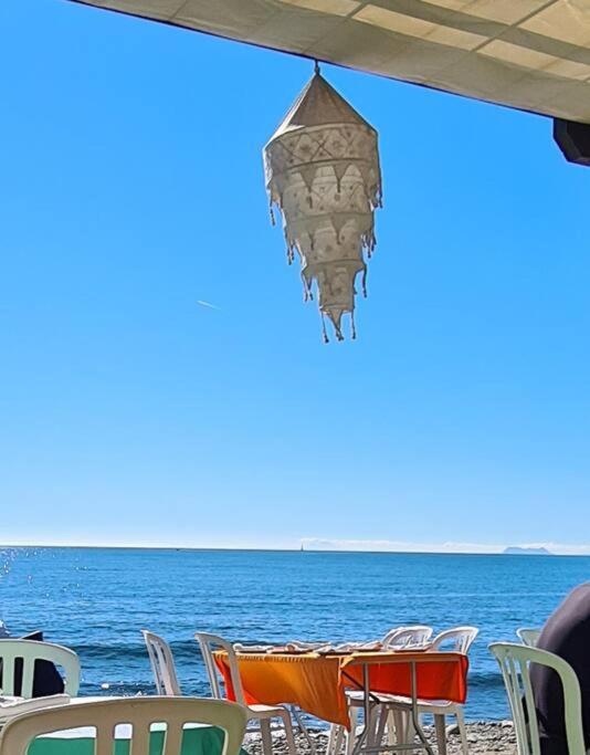 Estepona Port Beachside Apartment - Marina Bay Bagian luar foto